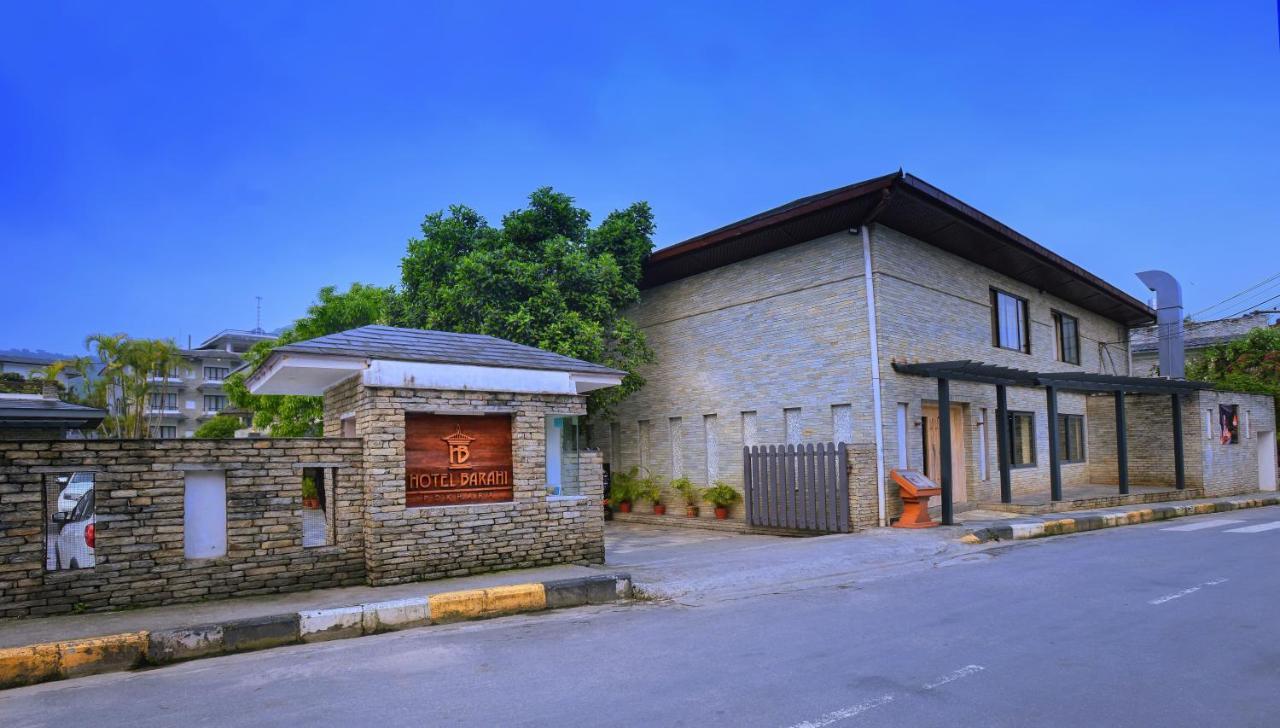 Hotel Barahi Pokhara Extérieur photo